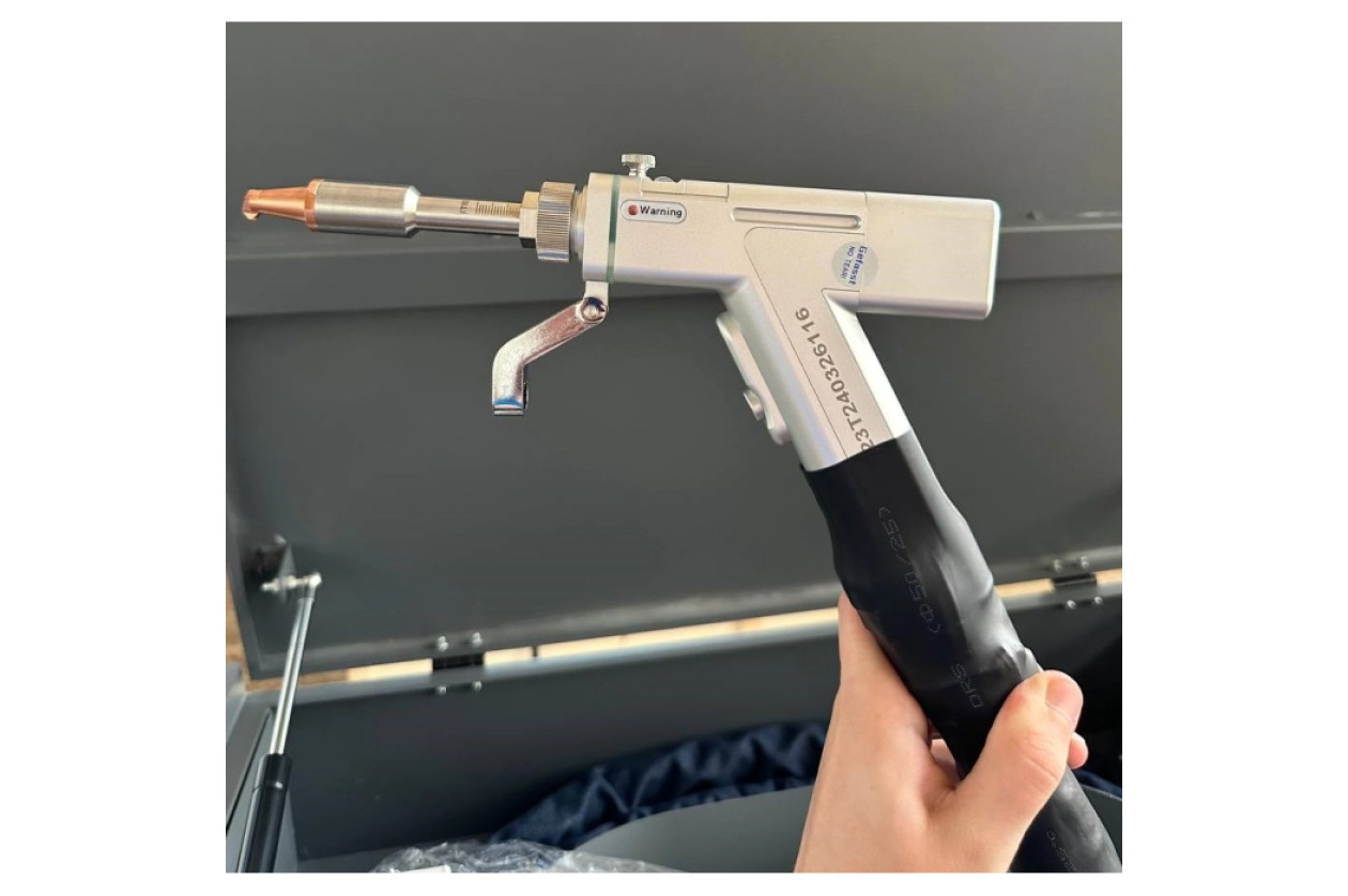 Верстат лазерного зварювання STH S-Weld 2000W