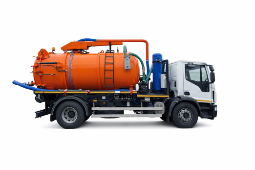 Мулосос 8м3 на шасі IVECO EUROCARGO ML 180